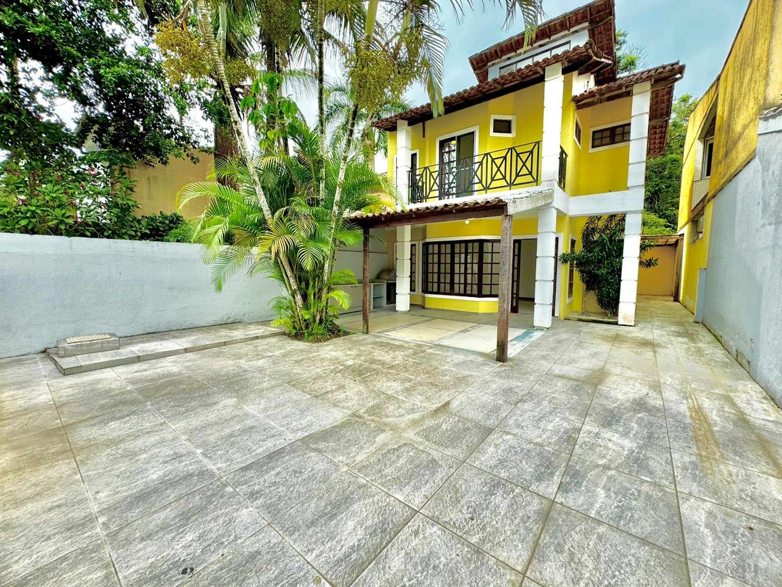 03 Casa CASA DUPLEX EM CONDOMÍNIO NO BAIRRO VARGEM GRANDE