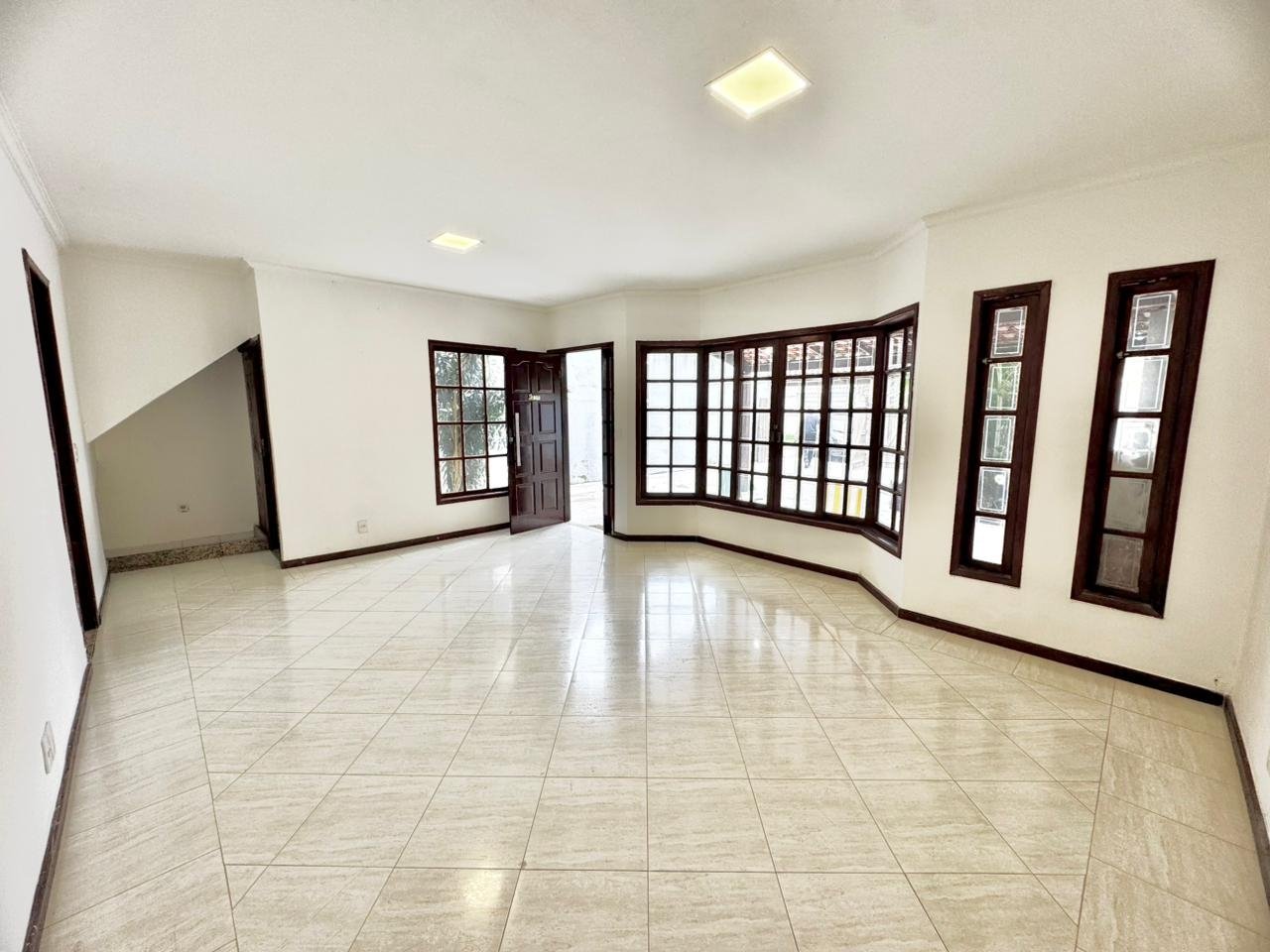 06 Sala CASA DUPLEX EM CONDOMÍNIO NO BAIRRO VARGEM GRANDE