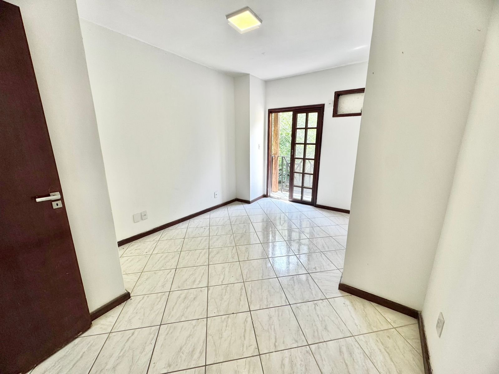 22 Suíte 2 Andar CASA DUPLEX EM CONDOMÍNIO NO BAIRRO VARGEM GRANDE