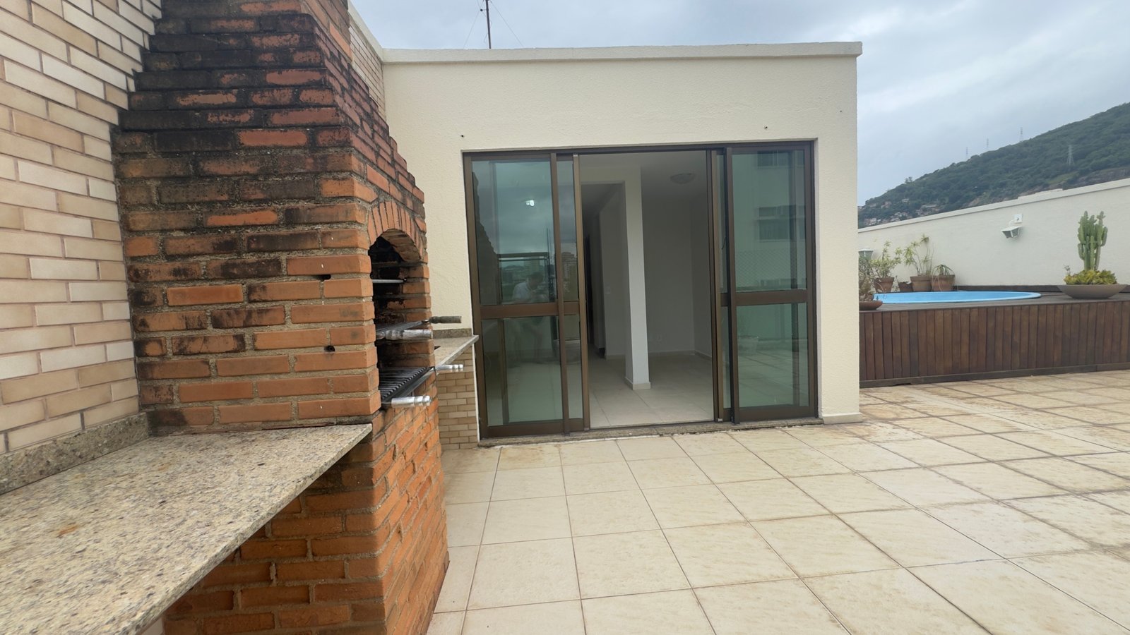 95B6BE86-1A24-47C9-B584-B934232E8D95_1_201_a COBERTURA DUPLEX DE 208 M² NA TIJUCA 3 QUARTOS (1SUITE) PISCINA E 2 VAGAS