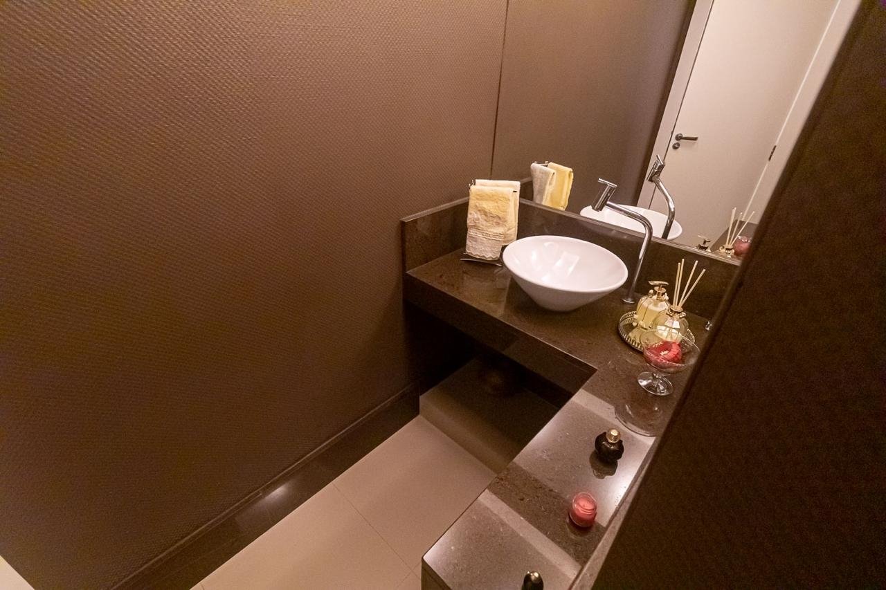APARTAMENTO DUPLEX COM MAIS DE 155 M² EM COPACANA PRONTO PARA MORAR