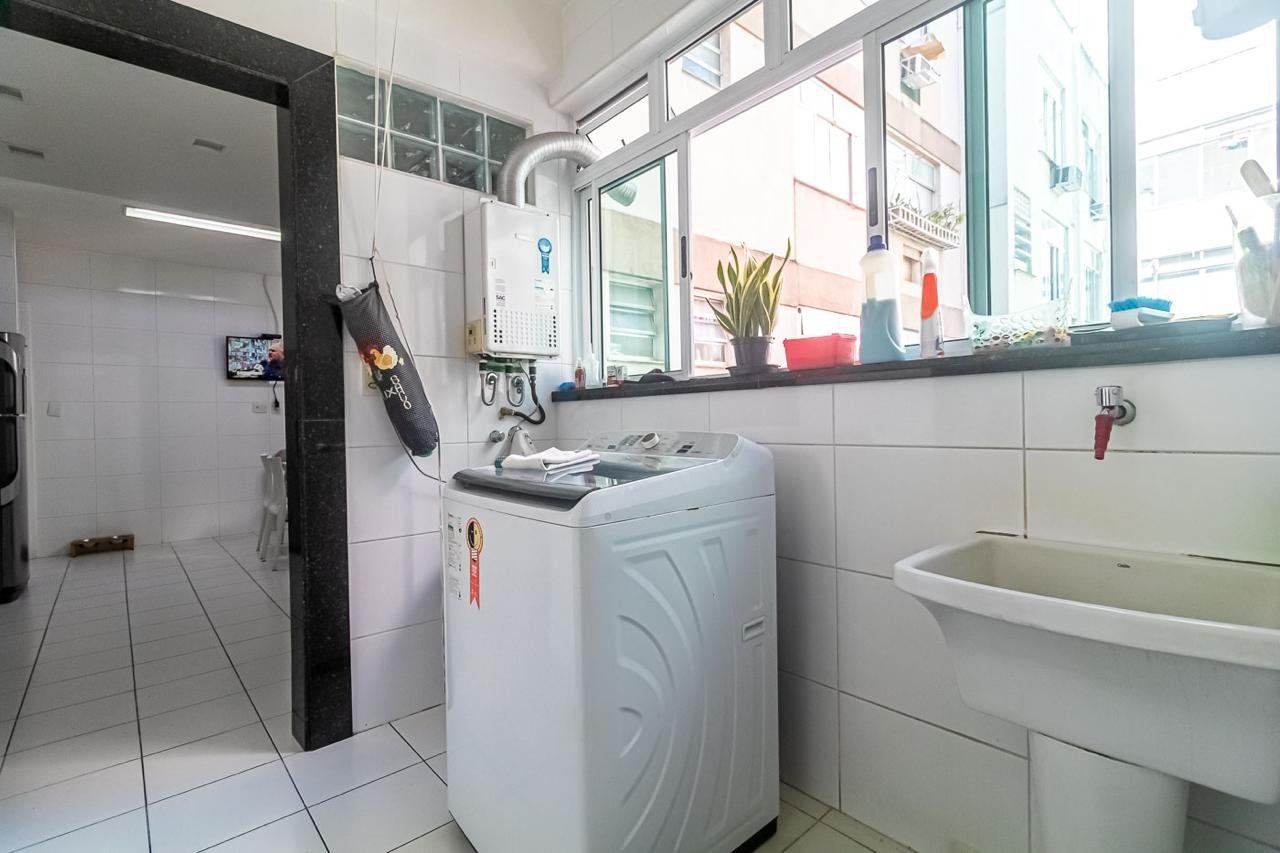 APARTAMENTO DUPLEX COM MAIS DE 155 M² EM COPACANA PRONTO PARA MORAR