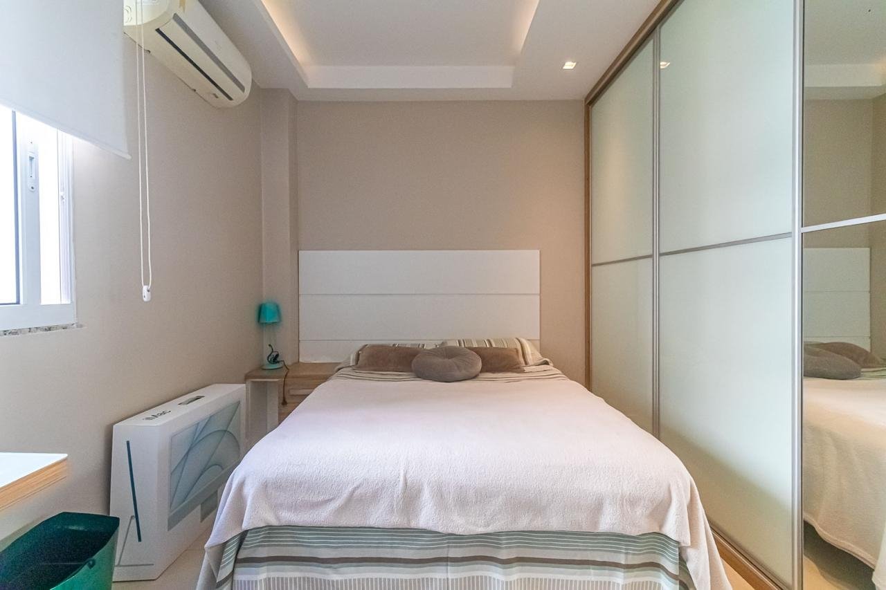 APARTAMENTO DUPLEX COM MAIS DE 155 M² EM COPACANA PRONTO PARA MORAR
