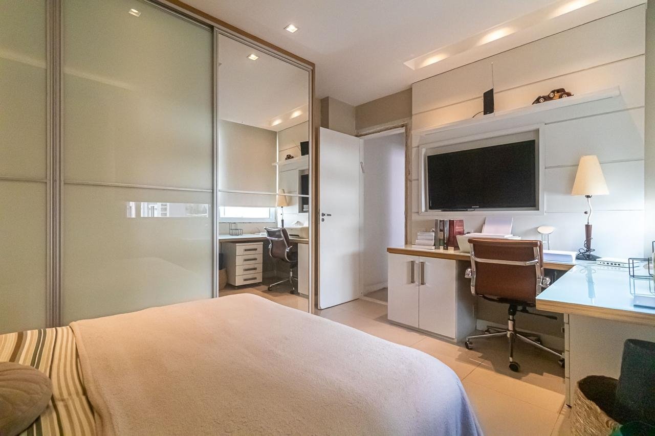 APARTAMENTO DUPLEX COM MAIS DE 155 M² EM COPACANA PRONTO PARA MORAR