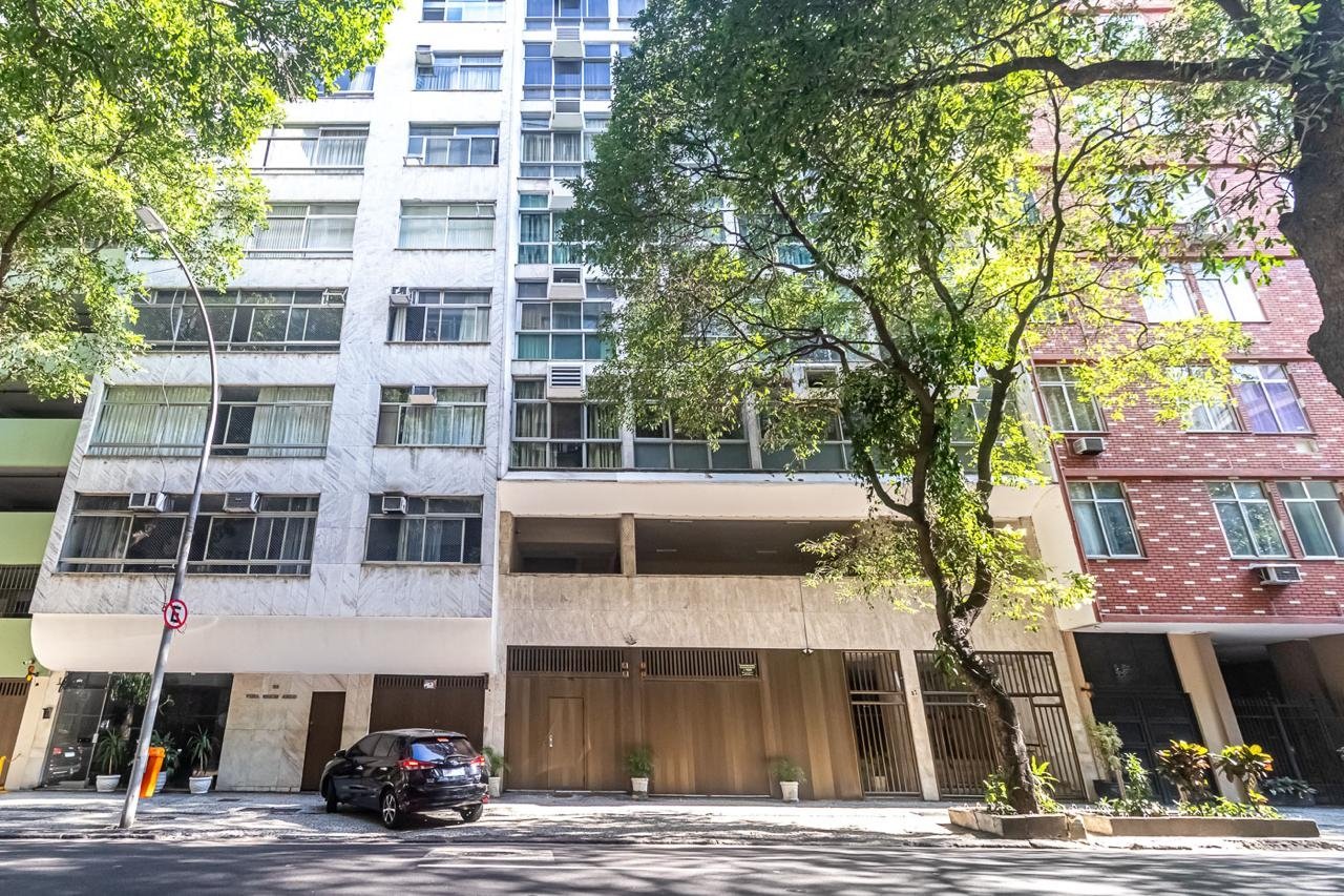 APARTAMENTO DUPLEX COM MAIS DE 155 M² EM COPACANA PRONTO PARA MORAR