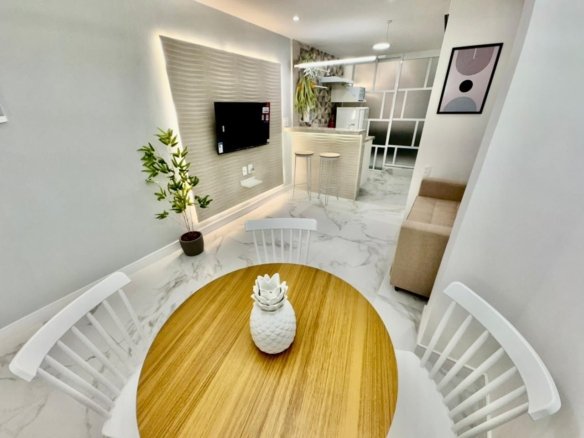 APARTAMENTO NO CORAÇÃO DO CENTRO DO RIO AO LADO METRO CARIOCA PRONTO PARA MORAR